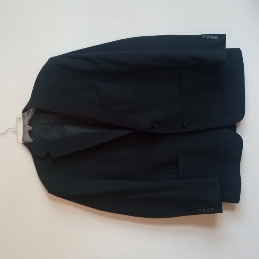 Chaps Men's 38R Black jacket.